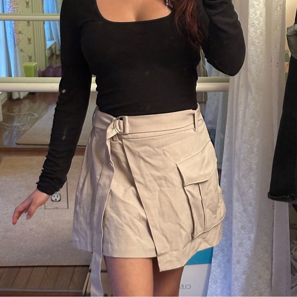 Abercrombie & Fitch Beige Utility Wrap Mini Skort